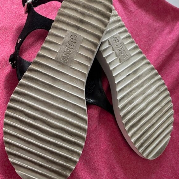 Guess Women’s Black Sandals with ankle straps Size 7 - Picture 3 of 9